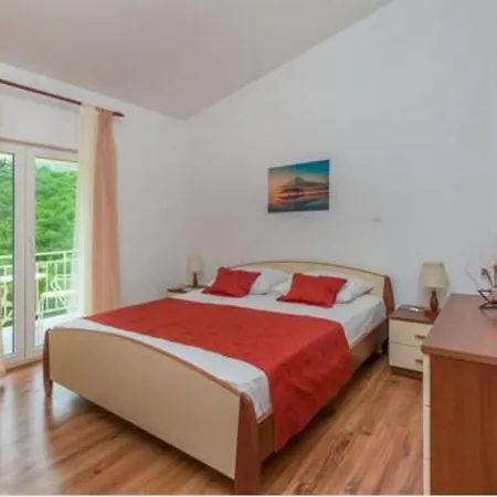 Josipa Apartamento Slime